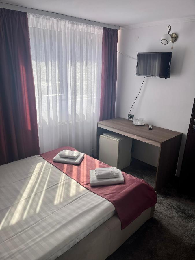 Pensiunea Eden Sinaia Bagian luar foto